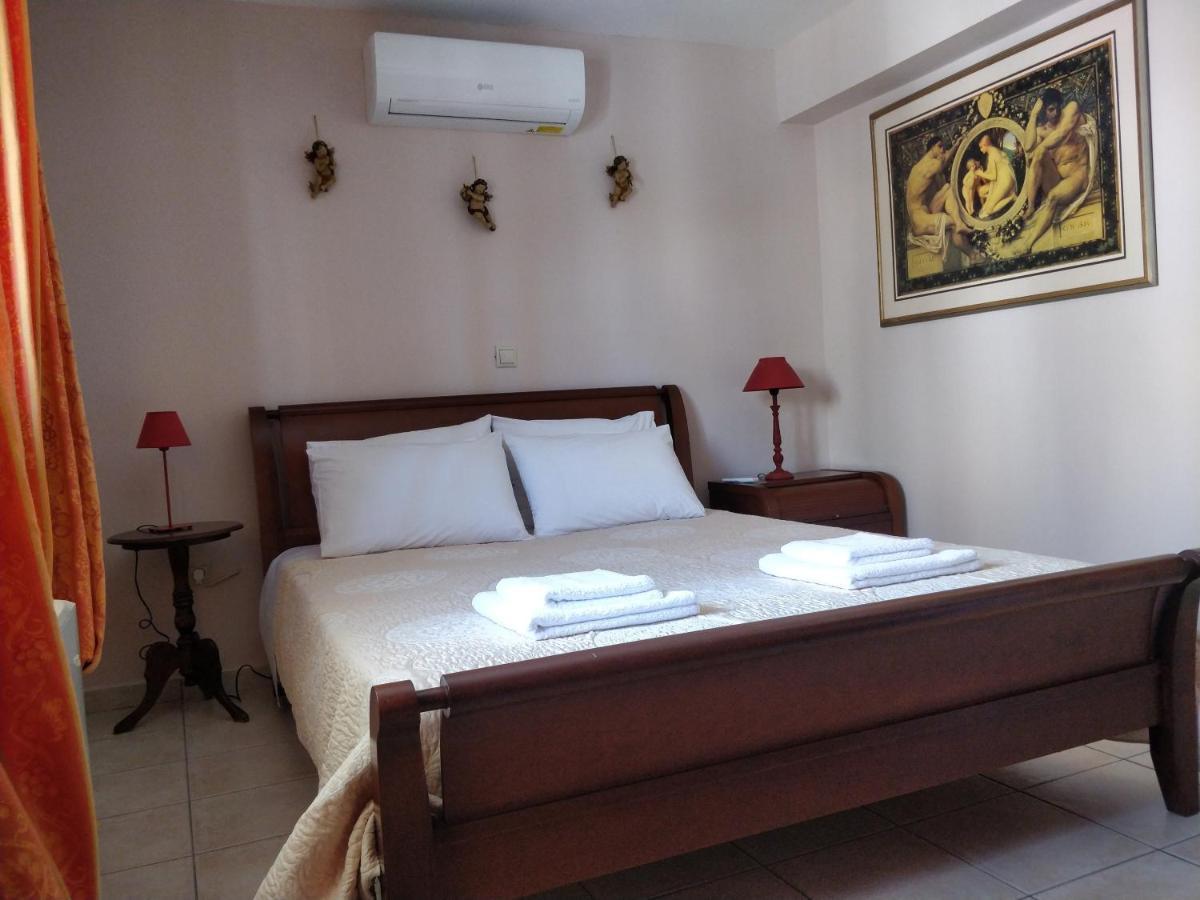 Sior Dionysios Apartment Argostoli  Bagian luar foto