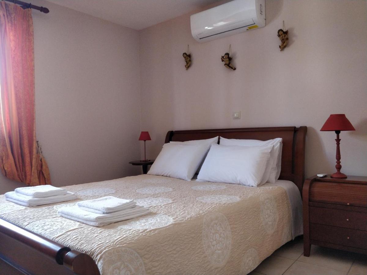 Sior Dionysios Apartment Argostoli  Bagian luar foto