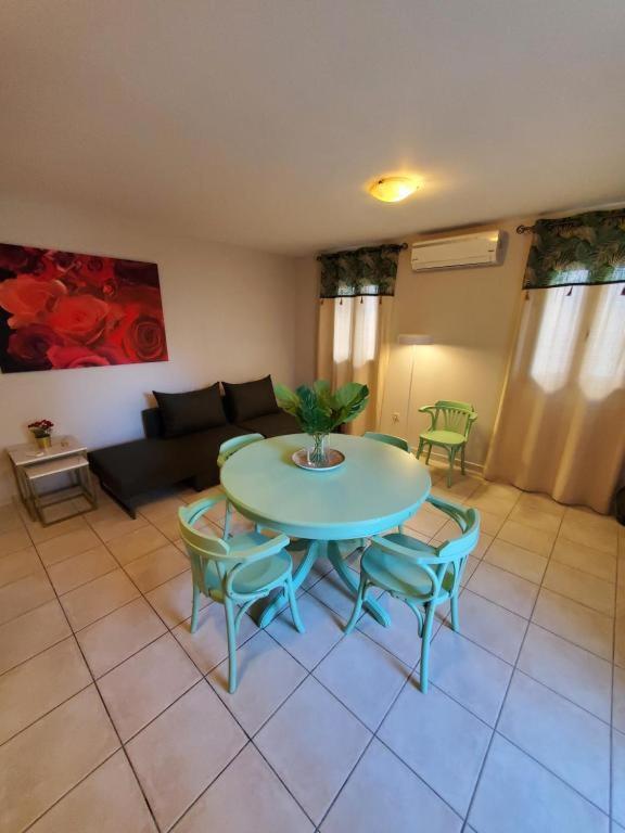 Sior Dionysios Apartment Argostoli  Bagian luar foto